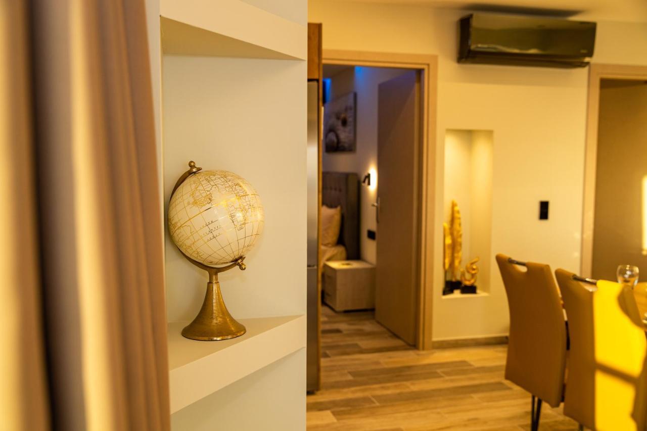 Black Rocks Family, Luxury Seafront Beach Maisonette 阿齐欧斯·贡多斯 外观 照片